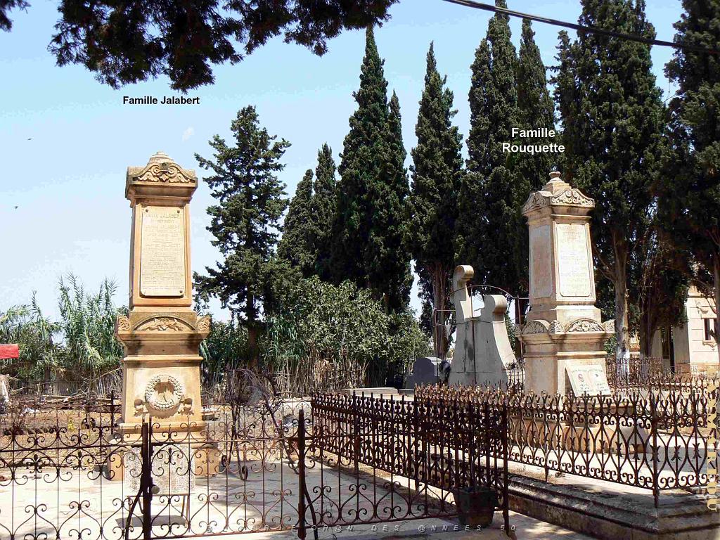 HAMMAM BOU HADJAR 2009 LE CIMETIERE   (8).jpg